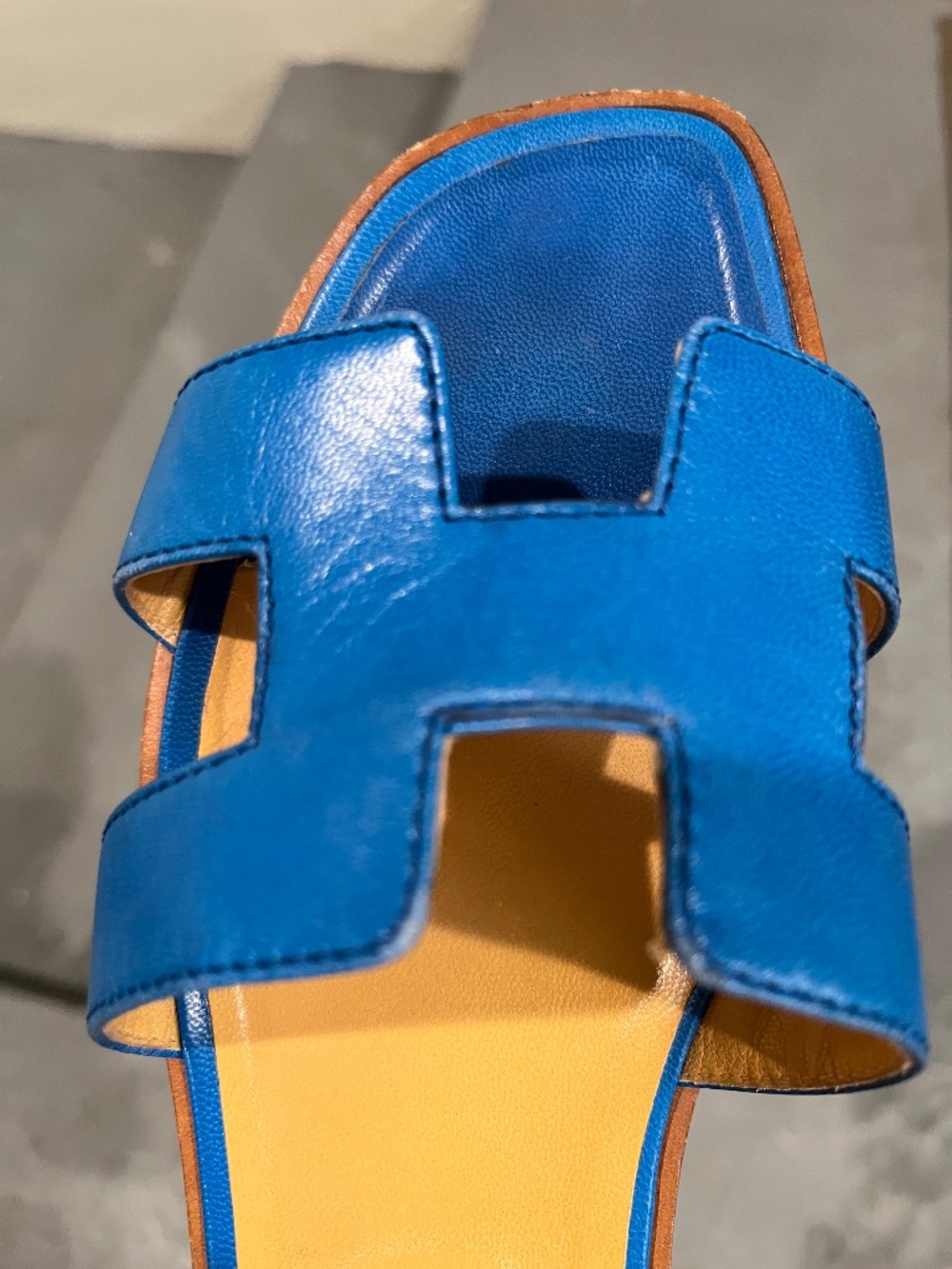 BLUE Hermes ORAN Slide sandals 38.5 Women Made in Italy - Picture 2 of 10